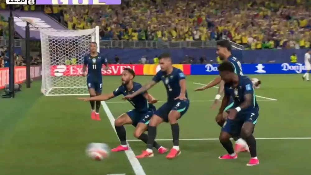 Brasil abre placar com gol de Matheus Cunha contra Haiti